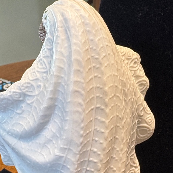 Lenox Bride Sculpture with White and Pink Accents - Picture 6 of 8